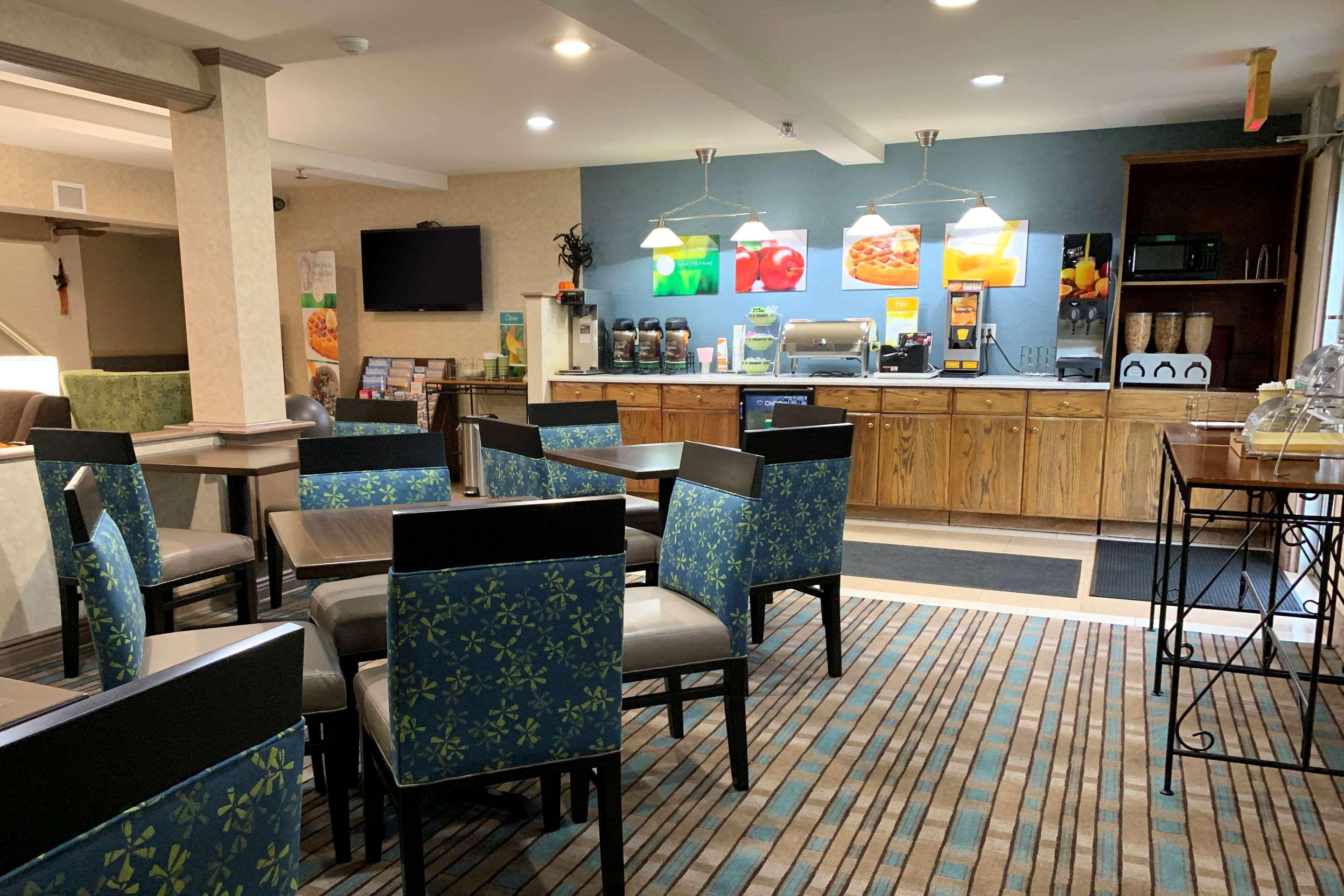 汤姆斯河企业园区附近凯艺酒店 Manchester Township 外观 照片